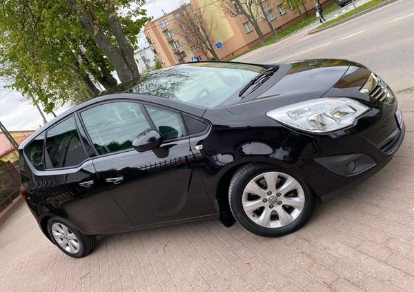 Opel Meriva cena 22700 przebieg: 199855, rok produkcji 2010 z Chojnów małe 742